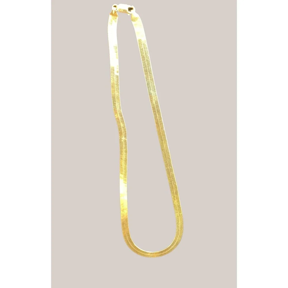 14K YellowGold Herringbone Chain Necklace 18.4g Flat Snake Link Solid Gold 18.5